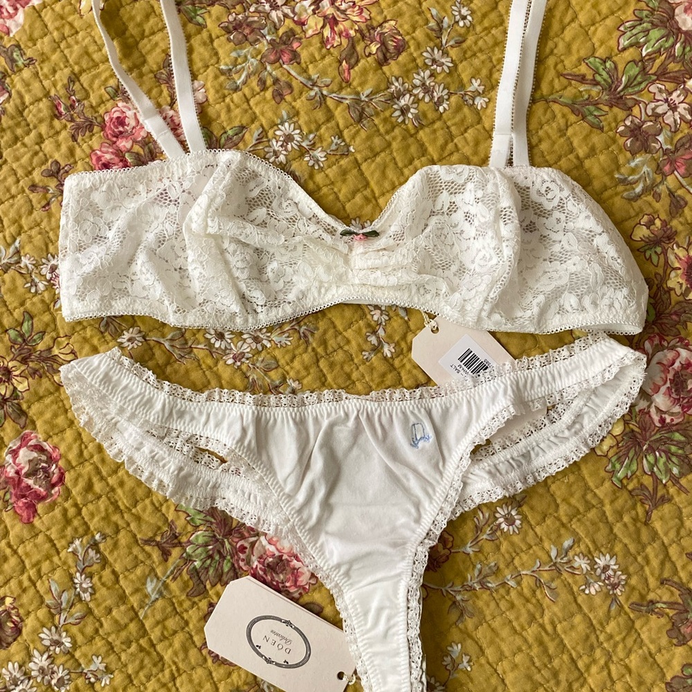 NWT • doen delicate set